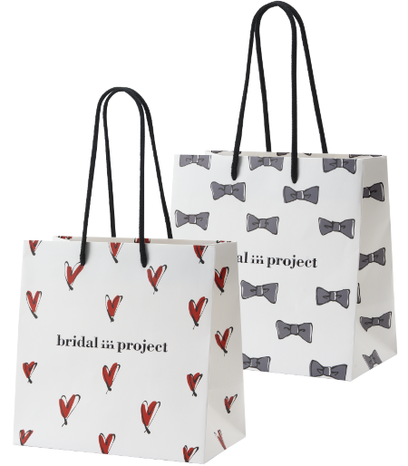 ブライダルバックをプレゼント