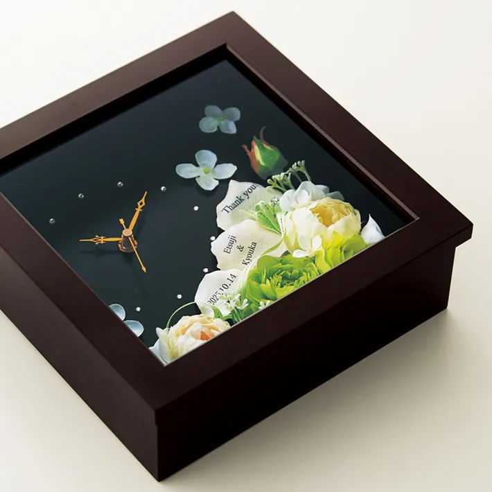 \20%OFF/ ハナコトバ 正方形(ホワイトグリーン)
両親プレゼント 両親贈呈品 お花 結婚式 フラワークロック 花時計 感謝 記念品 贈呈品 親ギフト 両親へのプレゼント 披露宴 アーティシャル \20%OFF/ ハナコトバ 正方形(ホワイトグリーン)
両親プレゼント 両親贈呈品 お花 結婚式 フラワークロック 花時計 感謝 記念品 贈呈品 親ギフト 両親へのプレゼント 披露宴 アーティシャル